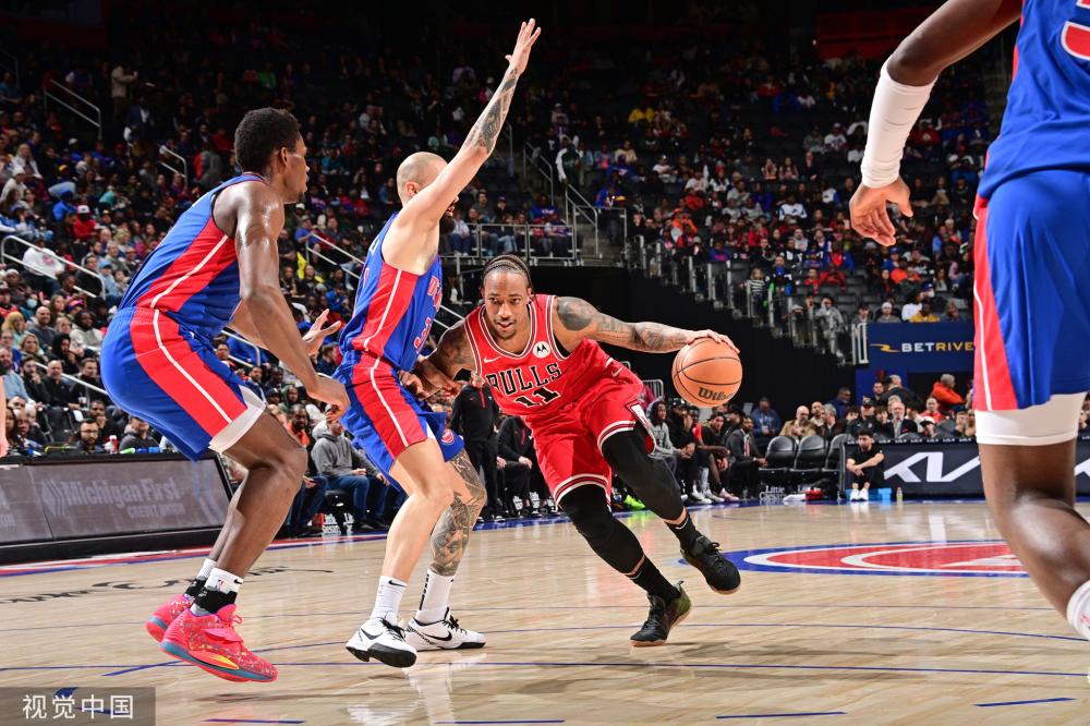 豫地向他出 豫地向他出