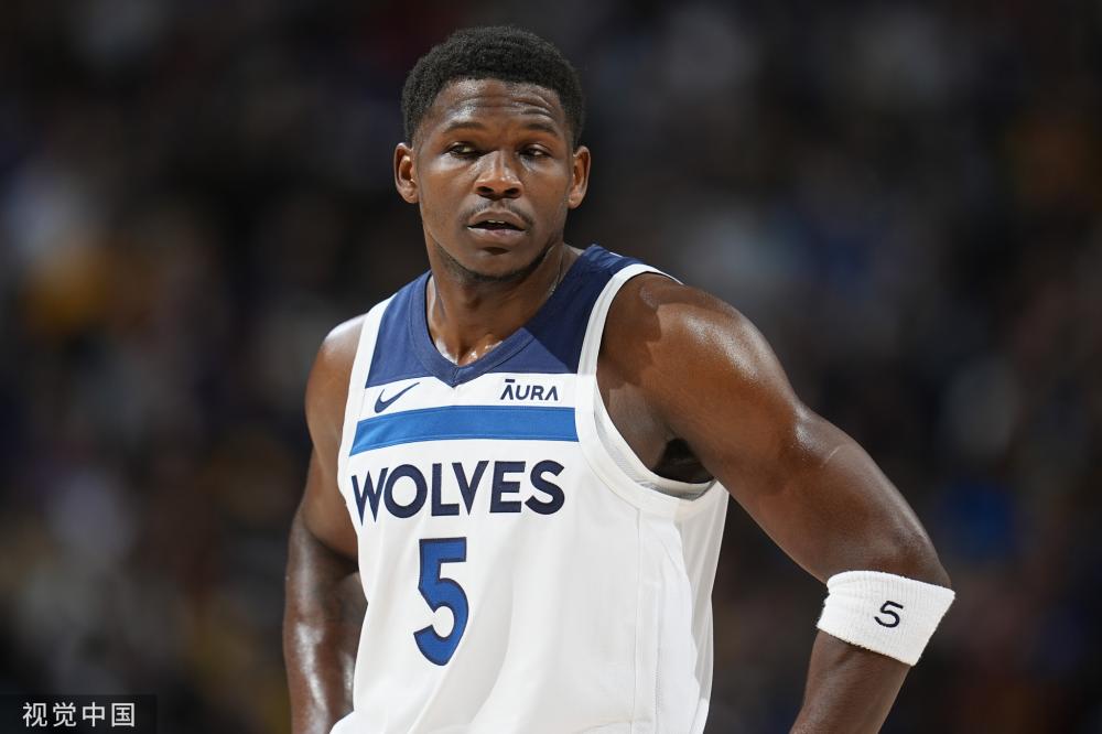 他在英超贡 他在英超贡